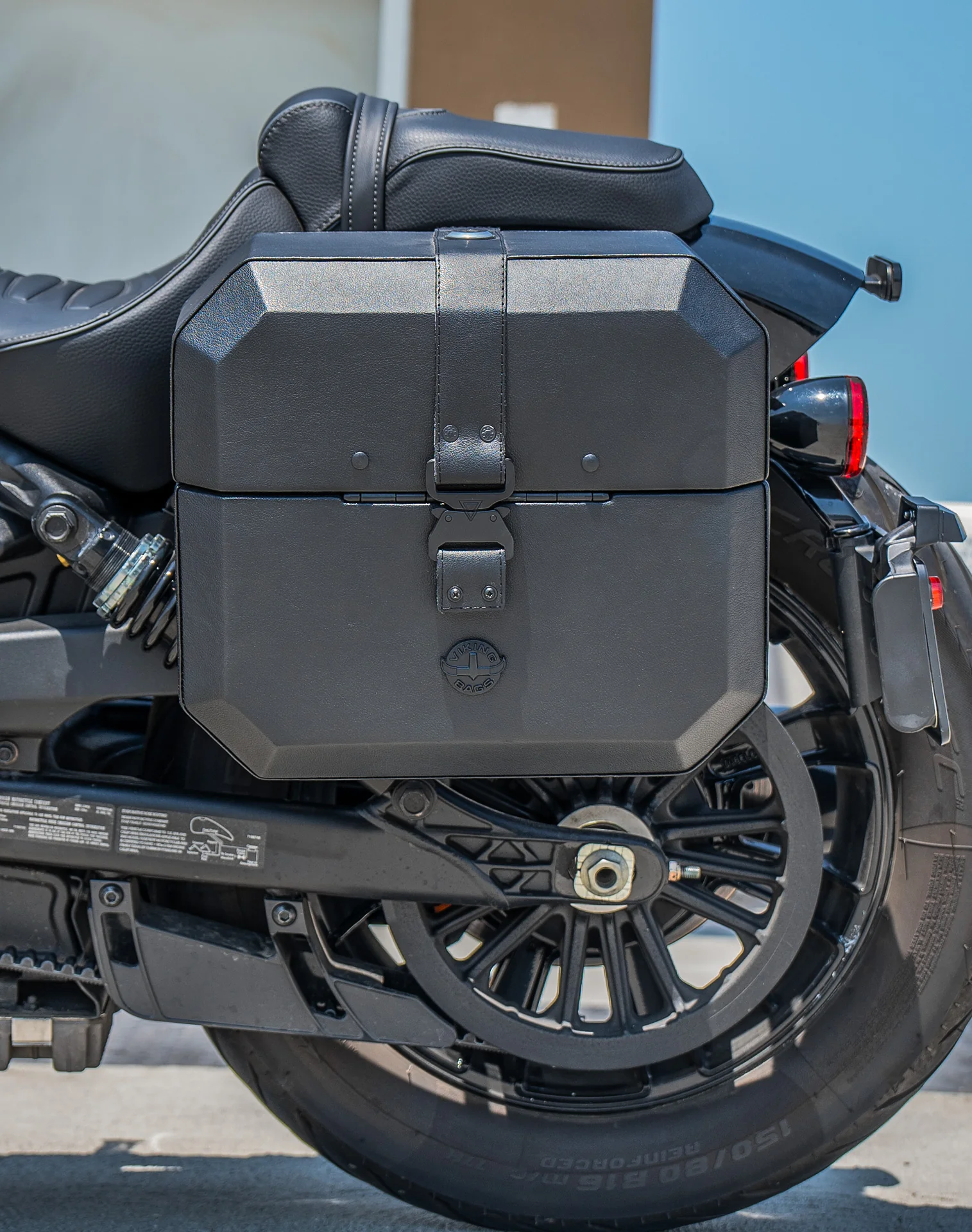 20L - Outlaw Quick-Mount Small 2025+ Indian Sport Scout Sixty Leather Wrapped Hard Saddlebags - Image 4