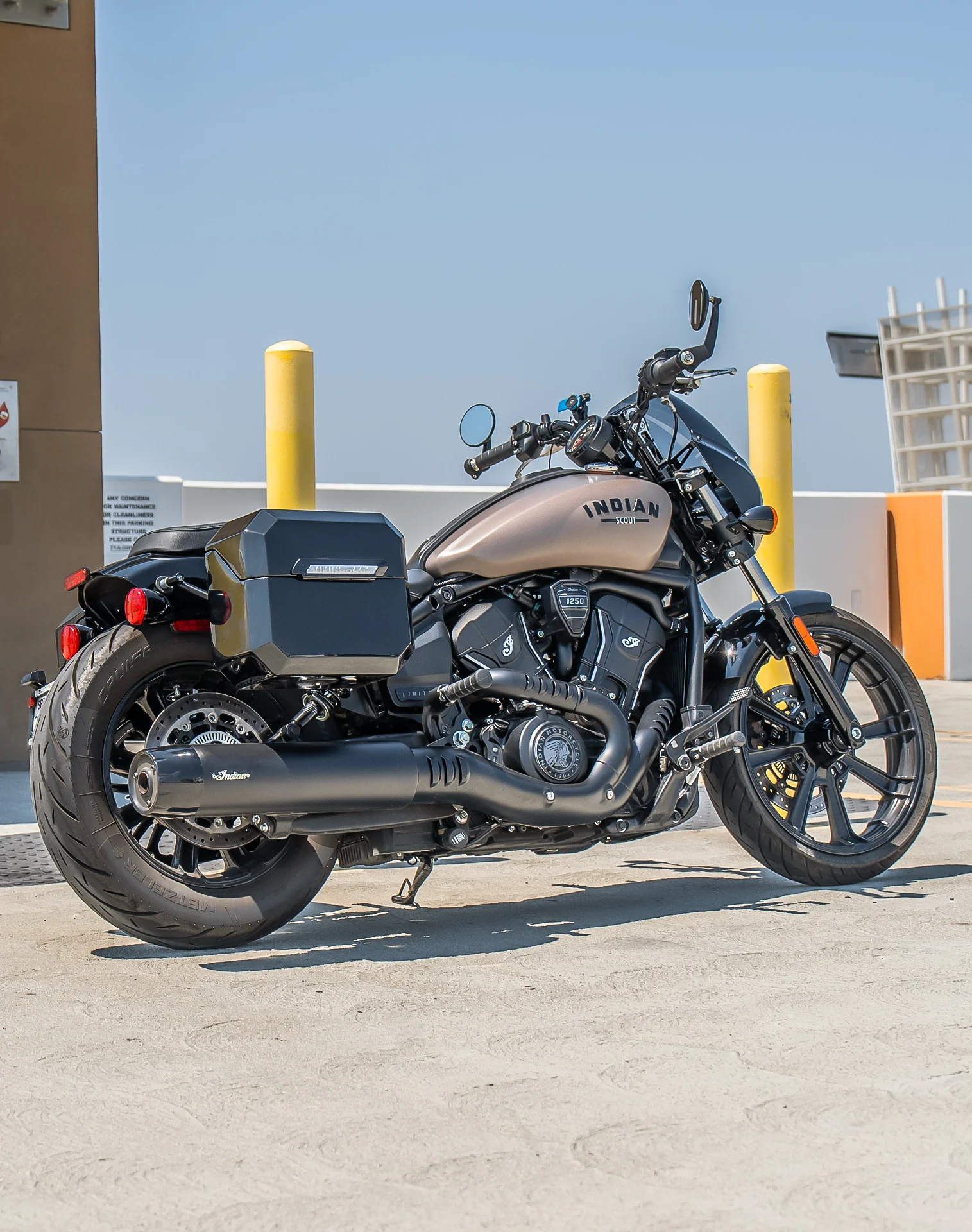 20L - Outlaw Quick-Mount Small 2025+ Indian Sport Scout Sixty Painted Hard Saddlebags - Image 3