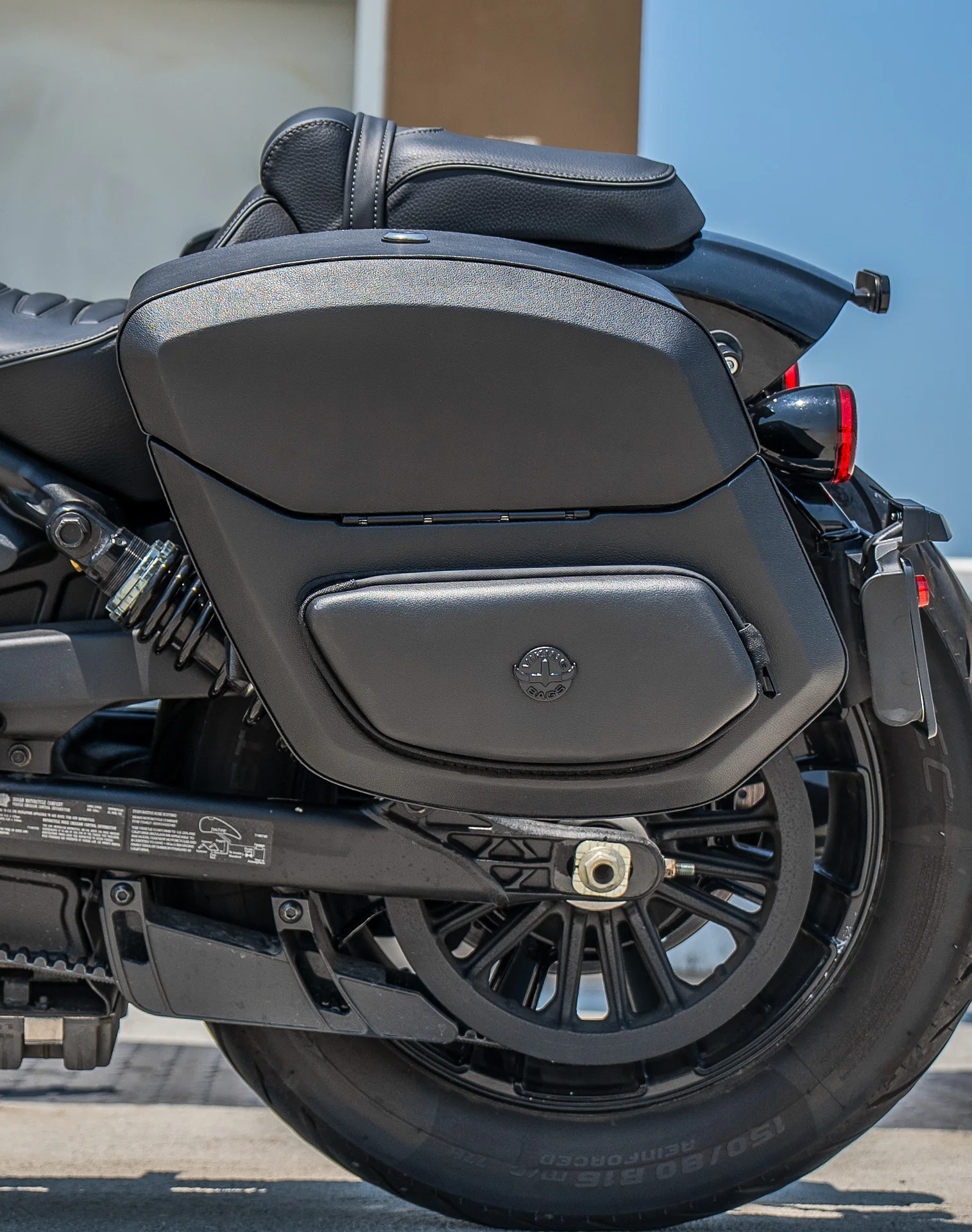 24L - Ironclad Quick-Mount Medium 2025+ Indian Sport Scout Leather Wrapped Hard Saddlebags - Image 4