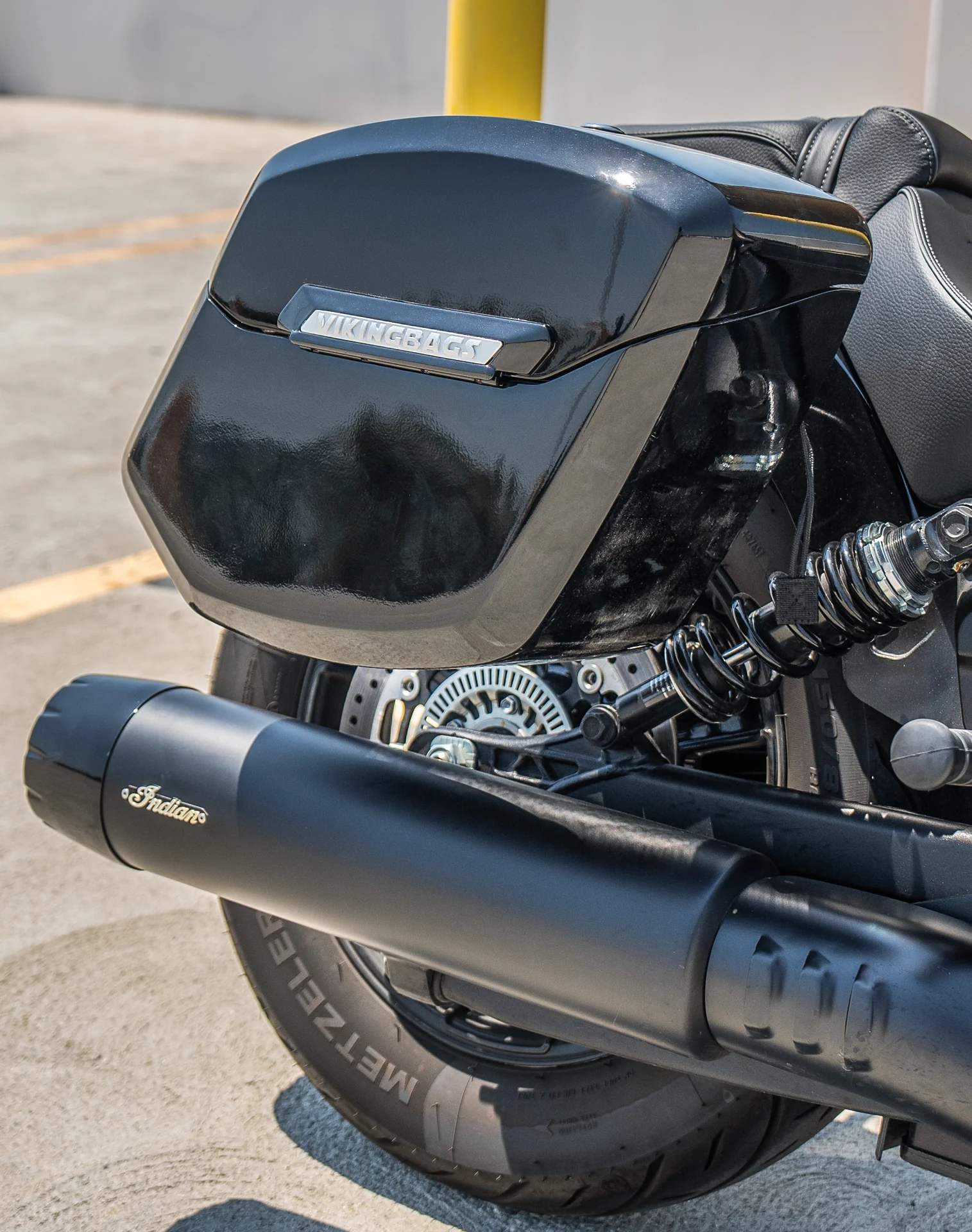 24L - Ironclad Quick-Mount Medium 2025+ Indian Sport Scout Painted Hard Saddlebags - Image 5