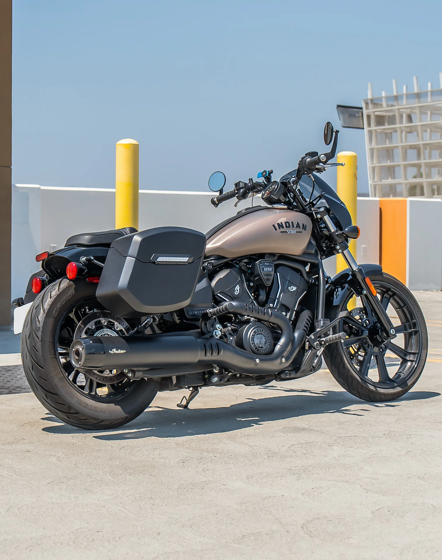 24L - Ironclad Quick-Mount Medium 2025+ Indian Sport Scout Sixty Matte Hard Saddlebags - Image 3