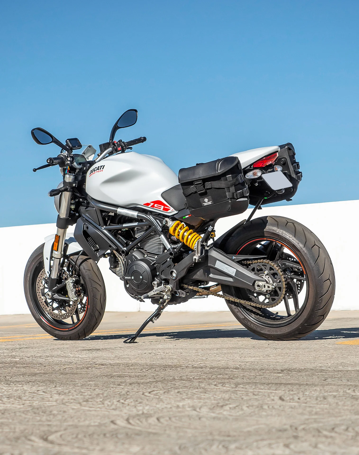 10L - Incognito Quick Mount Small Ducati Monster 797 Solo Saddlebag (Left Only) - Image 3