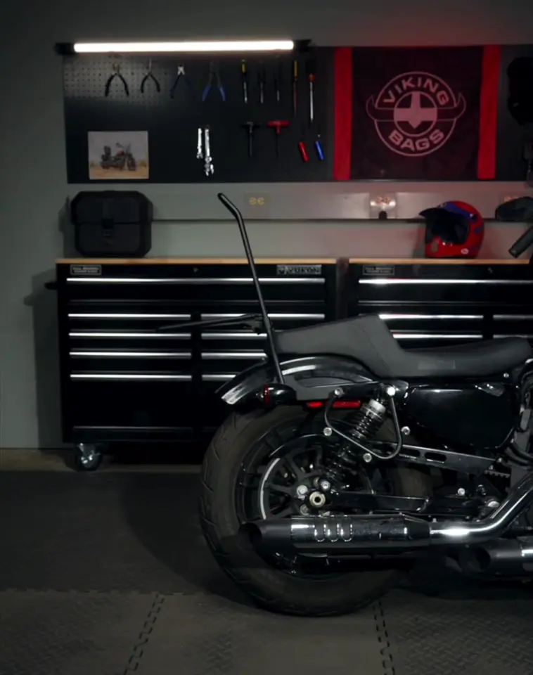 28L - Panzer Medium Quick Mount Ducati Monster 797 Leather Saddlebags - Image 10