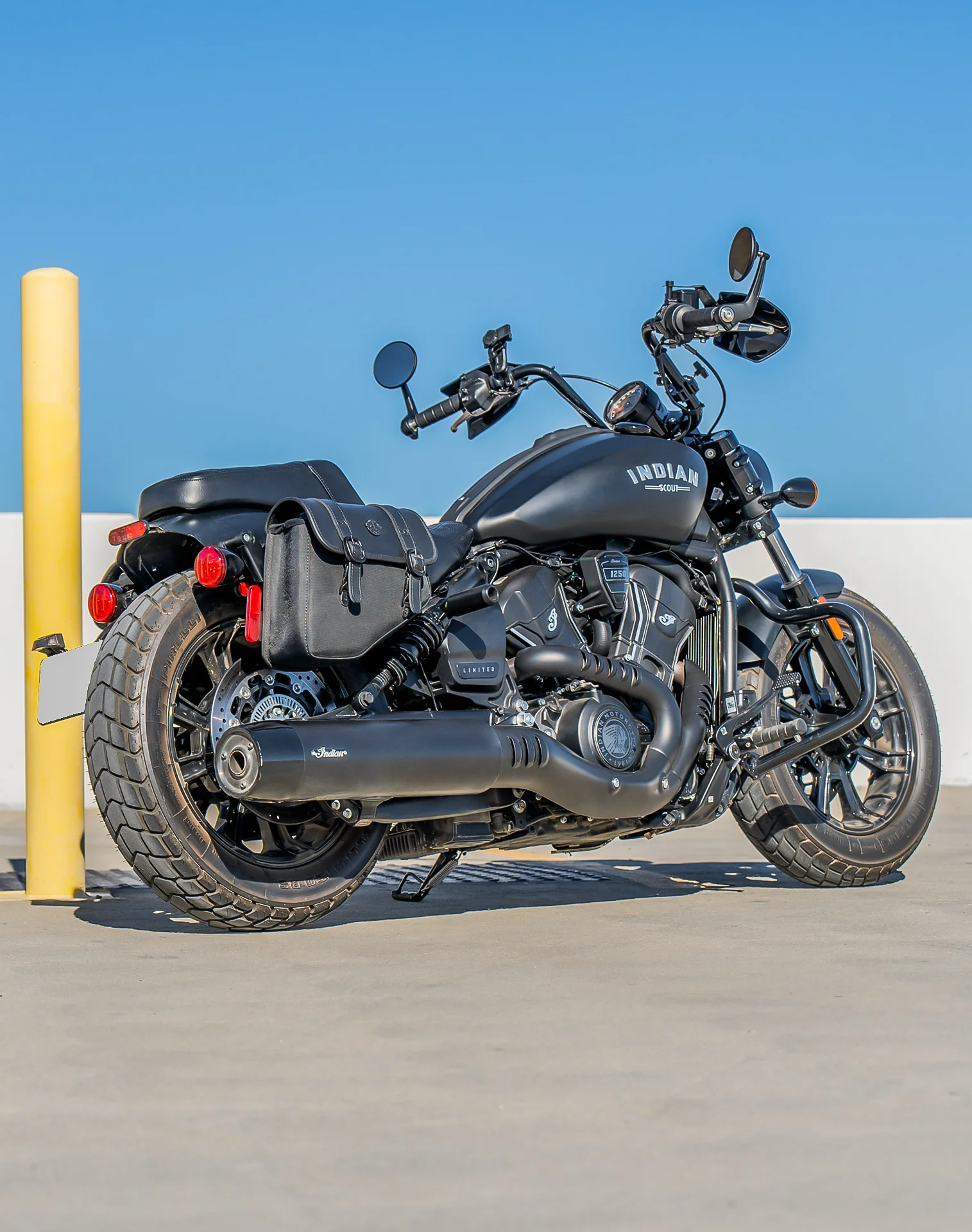 8L - Pony Indian Scout Bobber 2025+ Leather Motorcycle Saddlebags - Image 3