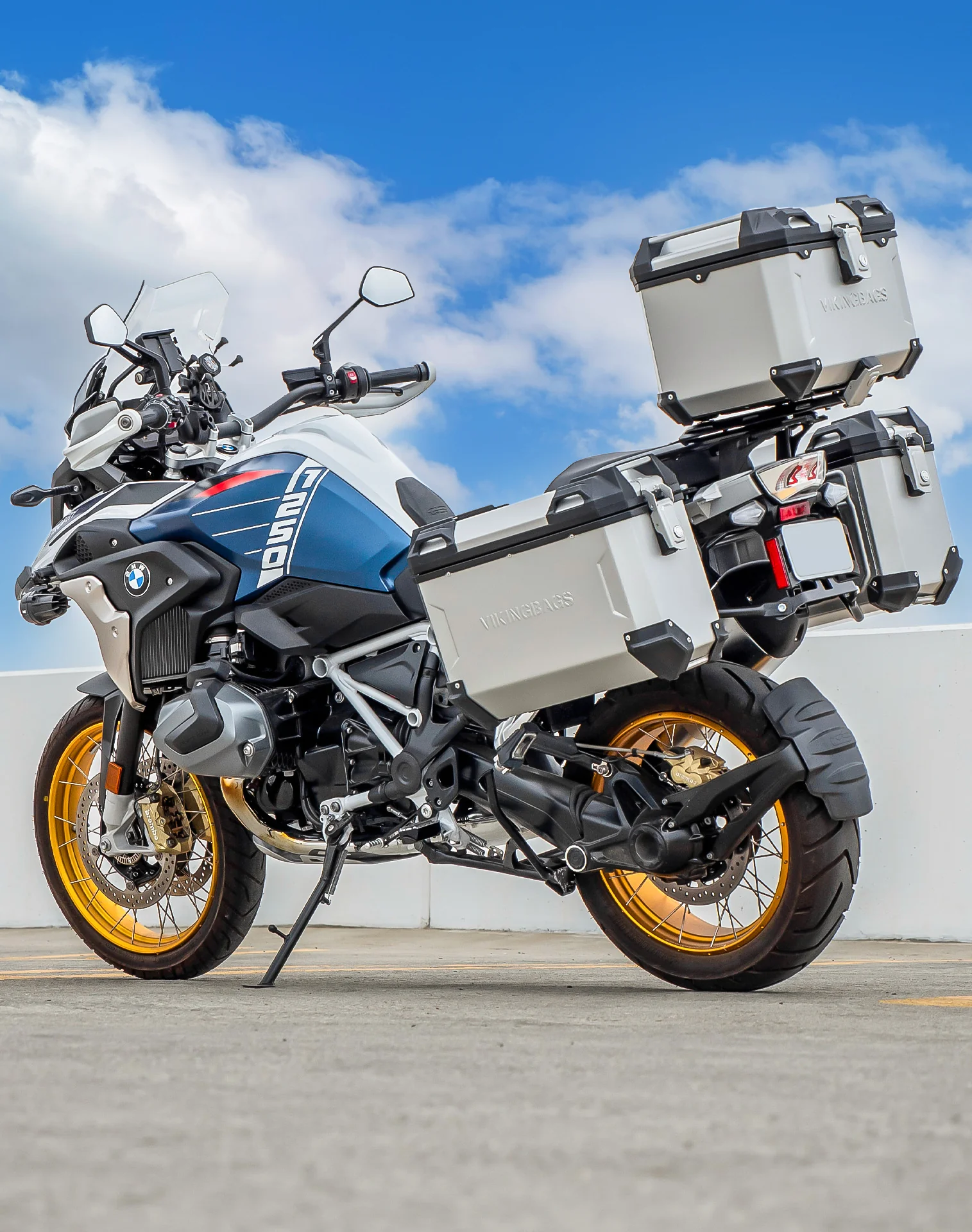 38L - Apex XL BMW R 1250 GS Aluminum Top Case Silver - Image 3