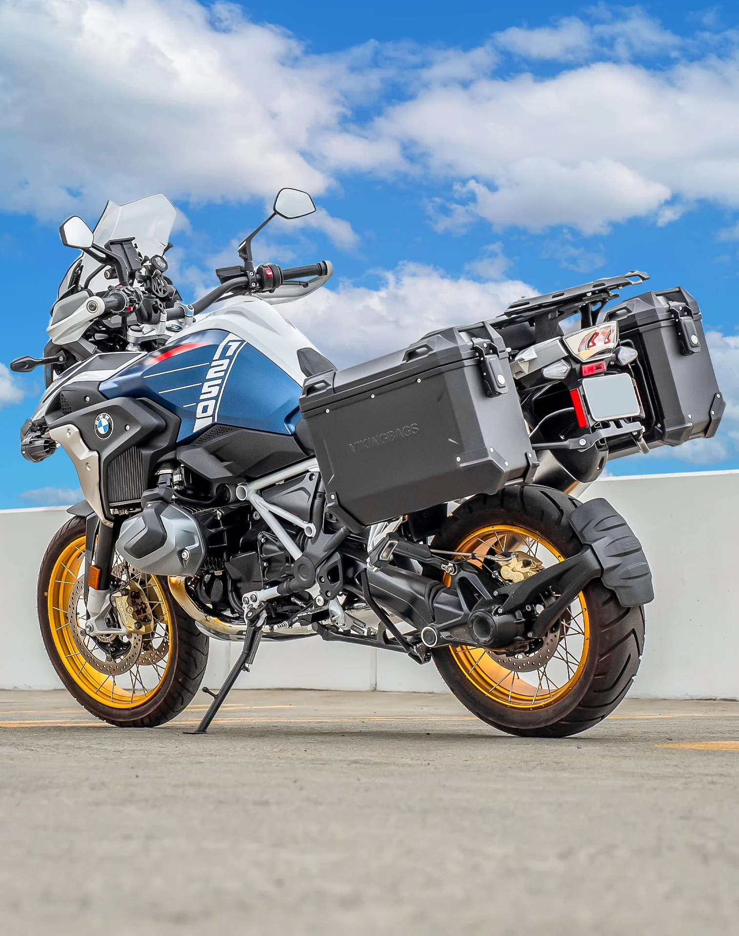 45L - Apex XL BMW R 1250 GS Aluminum Side Cases Black - Image 3