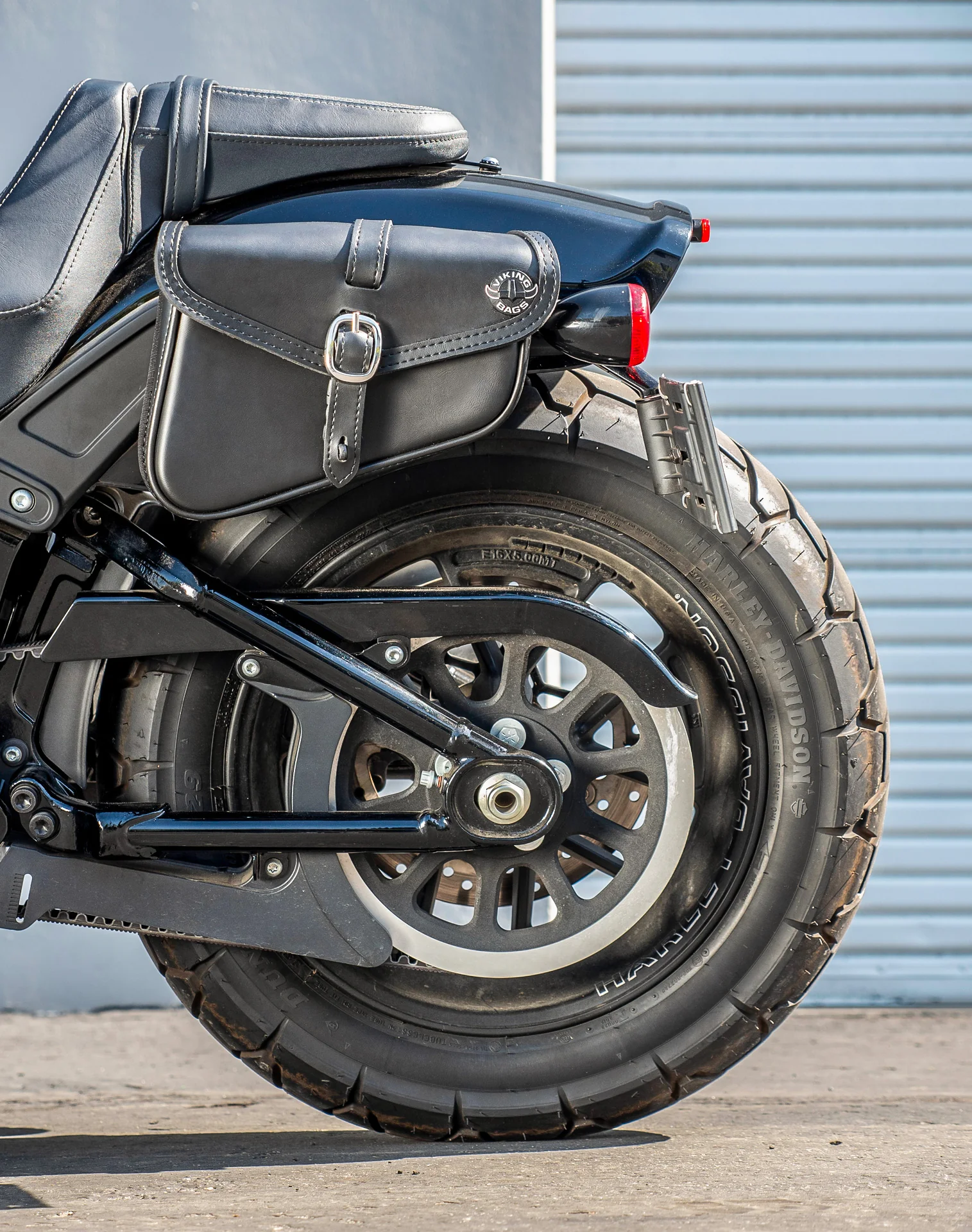 2L - Diablo Plain Leather Motorcycle Left Solo Bag For Harley Softail Fat Bob FXFB/S - Image 4