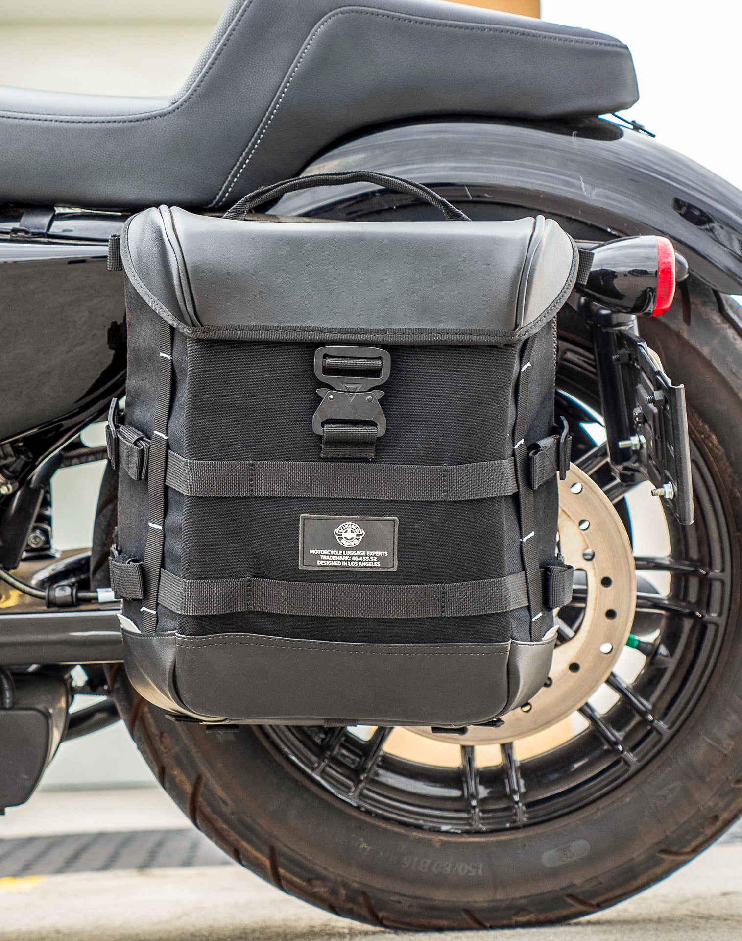 15L - Incognito Quick Mount Medium Solo Motorcycle Saddlebag (Left Only) for Harley Sportster Forty Eight XL1200X/XL1200XS - Image 4