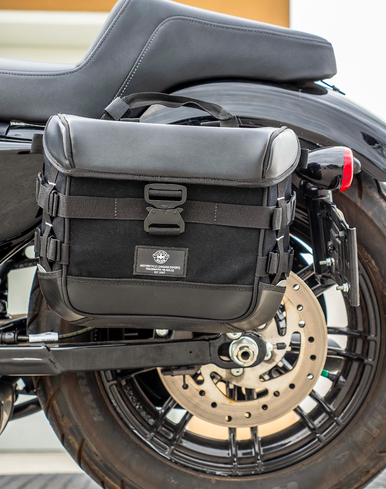 10L - Incognito Quick Mount Small Solo Motorcycle Saddlebag (Left Only) for Harley Sportster Forty Eight XL1200X/XL1200XS - Image 4