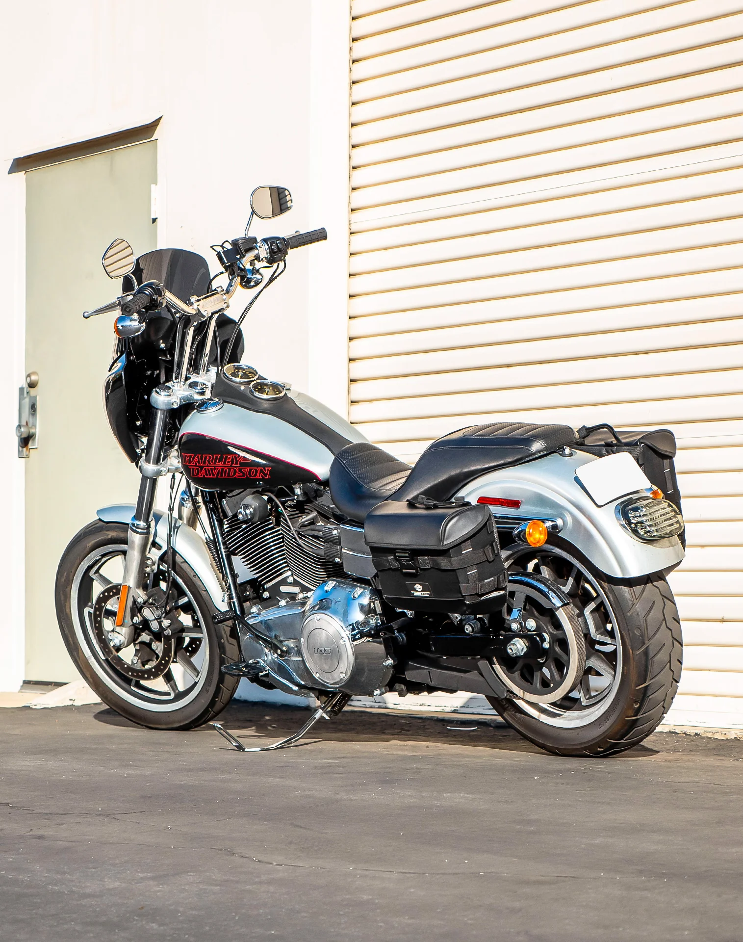 10L - Incognito Quick Mount Small Solo Saddlebag (Left Only) for Harley Davidson Dyna Low Rider FXDL/I - Image 3