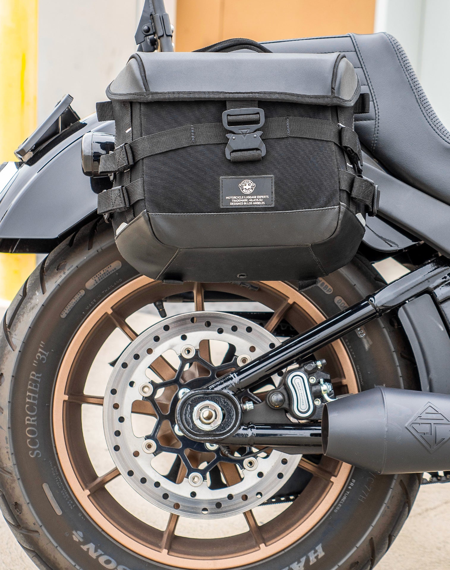 10L - Incognito Quick Mount Small Solo Motorcycle Saddlebag (Right Only) for Harley Softail Low Rider S FXLRS - Image 4