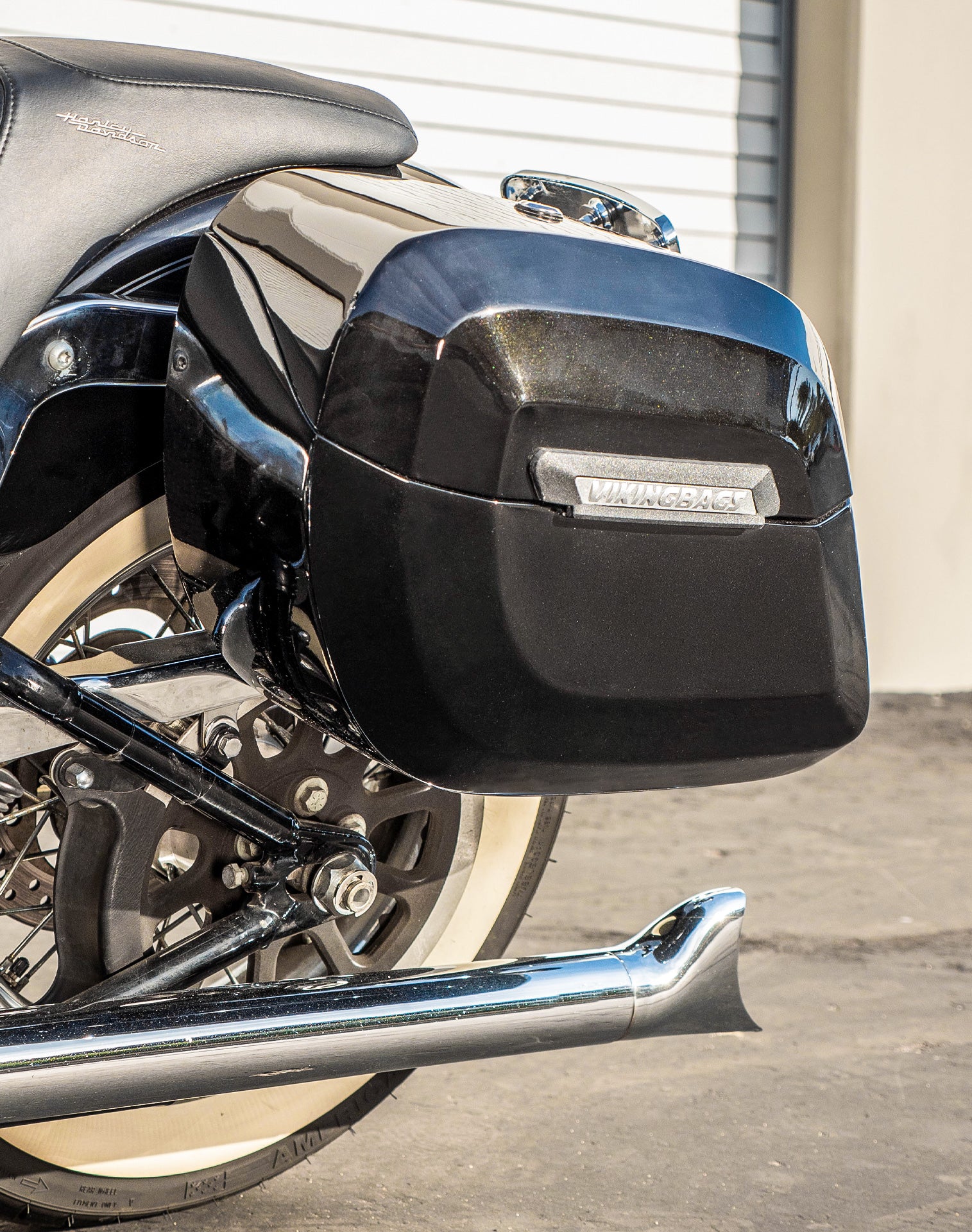 40L - Lamellar Raven Extra Large Painted Motorcycle Hard Saddlebags for Harley Softail Deluxe FLSTN/I - Image 5