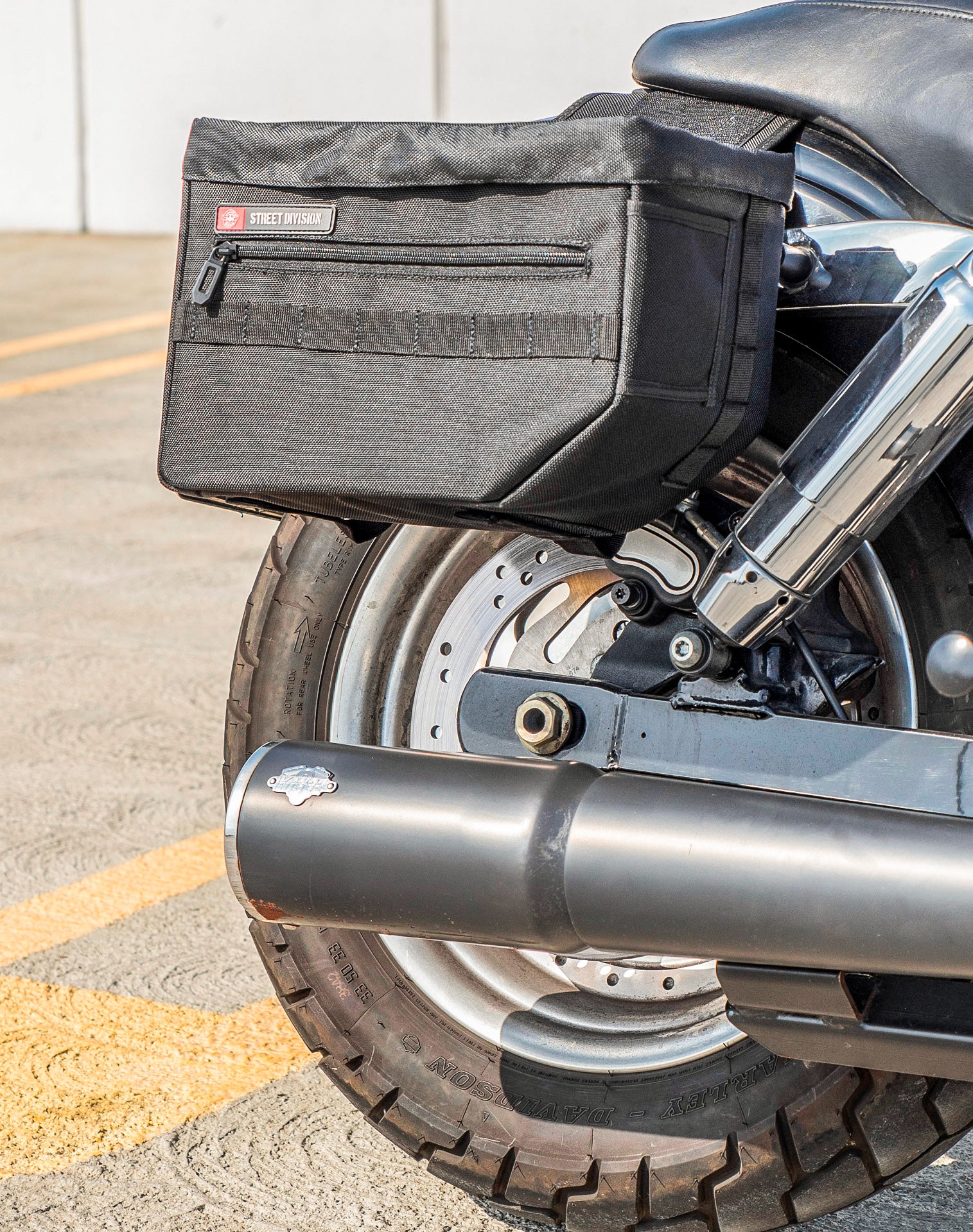 18L - Patriot Medium Motorcycle Throw Over Saddlebags for Harley Dyna Fat Bob FXDF/SE - Image 5