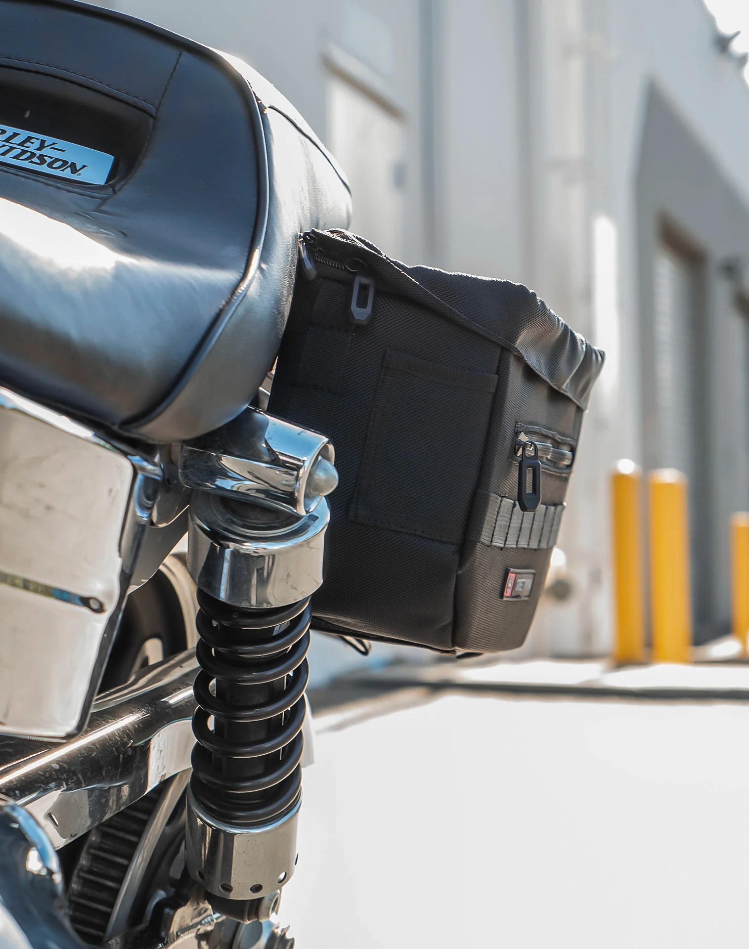 10L - Patriot Small Throw Over Saddlebags for Harley Dyna Low Rider FXDL/I - Image 5