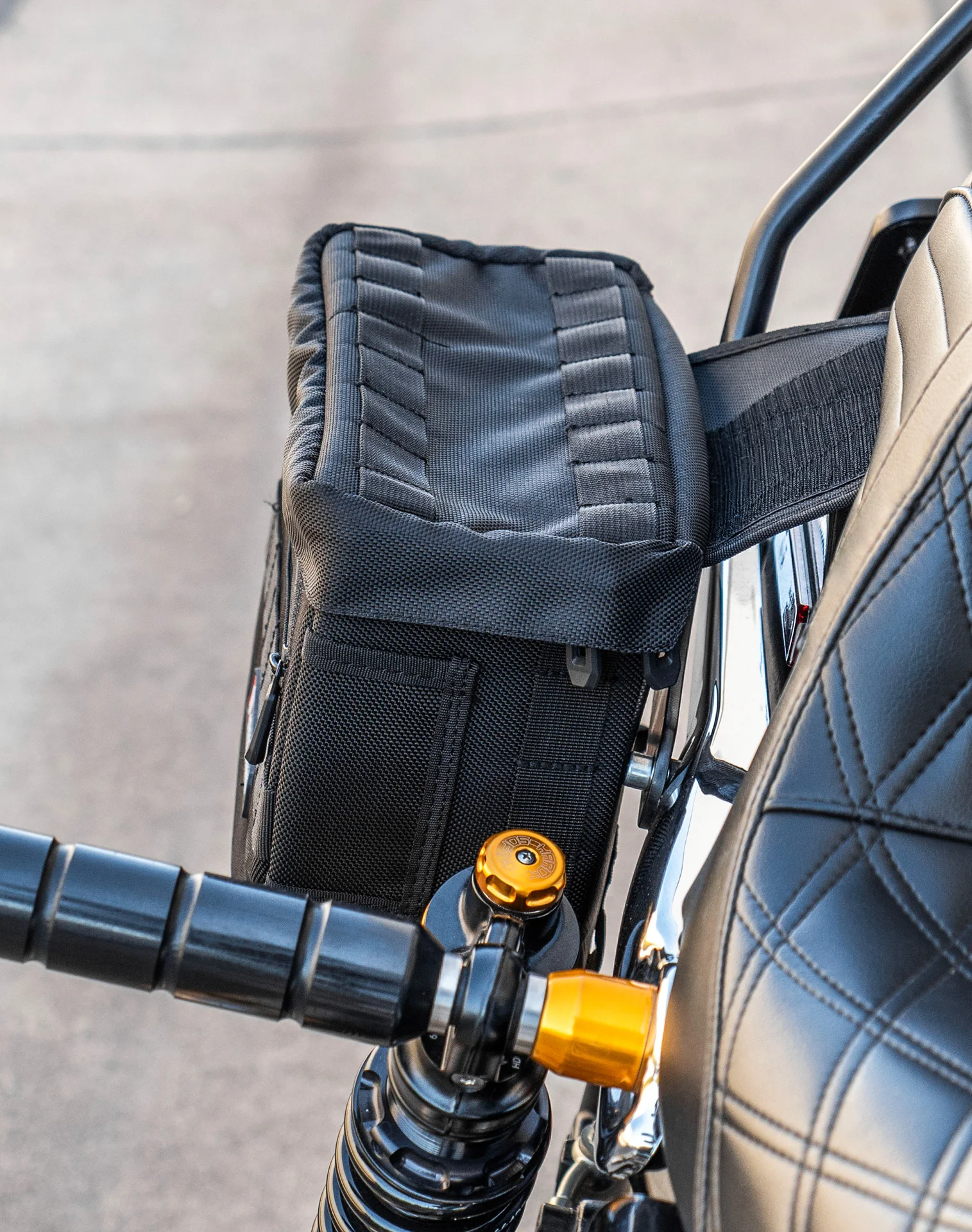 10L - Patriot Small Throw Over Saddlebags for Harley Dyna Super Glide FXD/I - Image 5